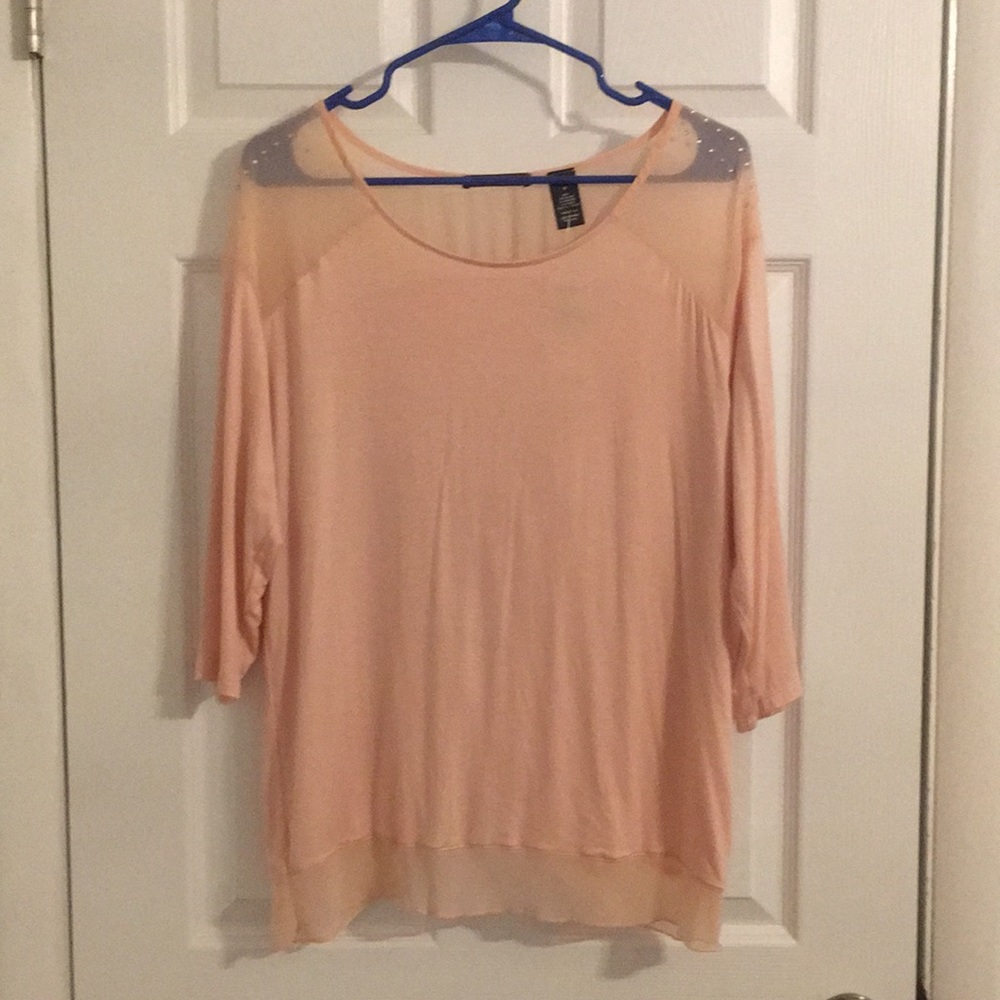 BKE Top.‎ NWT